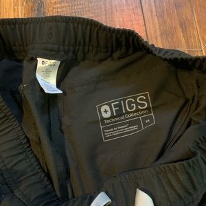 COPY - Figs jogger scrubs